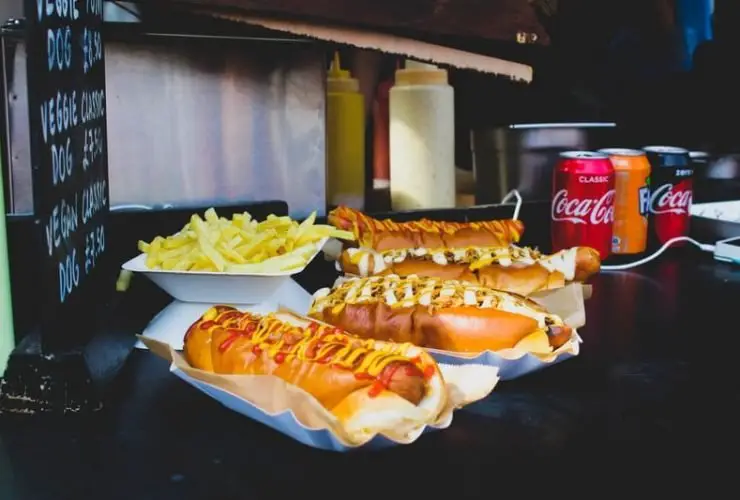 Cachorro Quente Para 100 Pessoas: Quantos Quilos de Salsicha