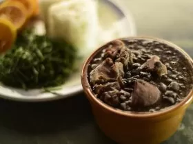Feijoada para 15 pessoas