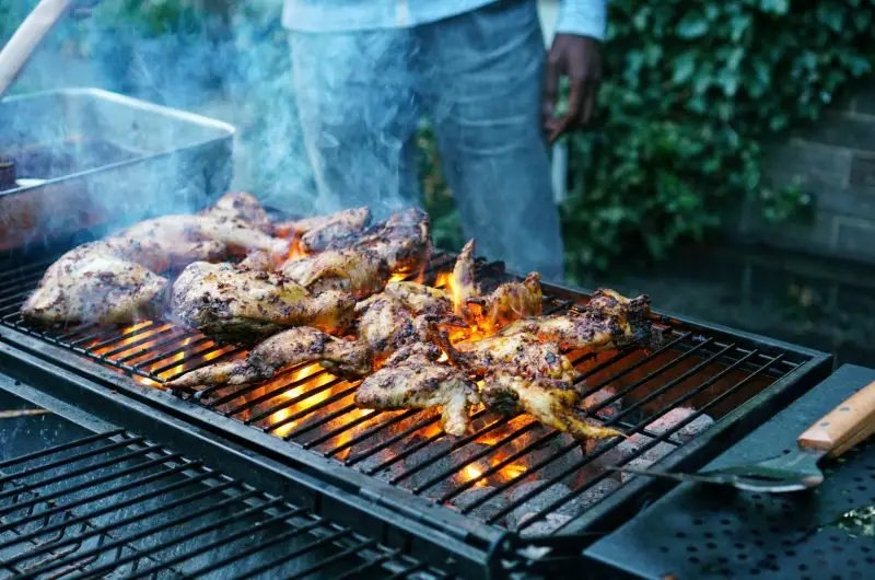 Churrasco Para 200 Pessoas: Receita e Quantos Quilos De Carne Precisa